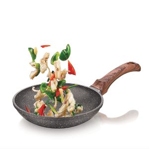 11" Fry Pan Wood Handle